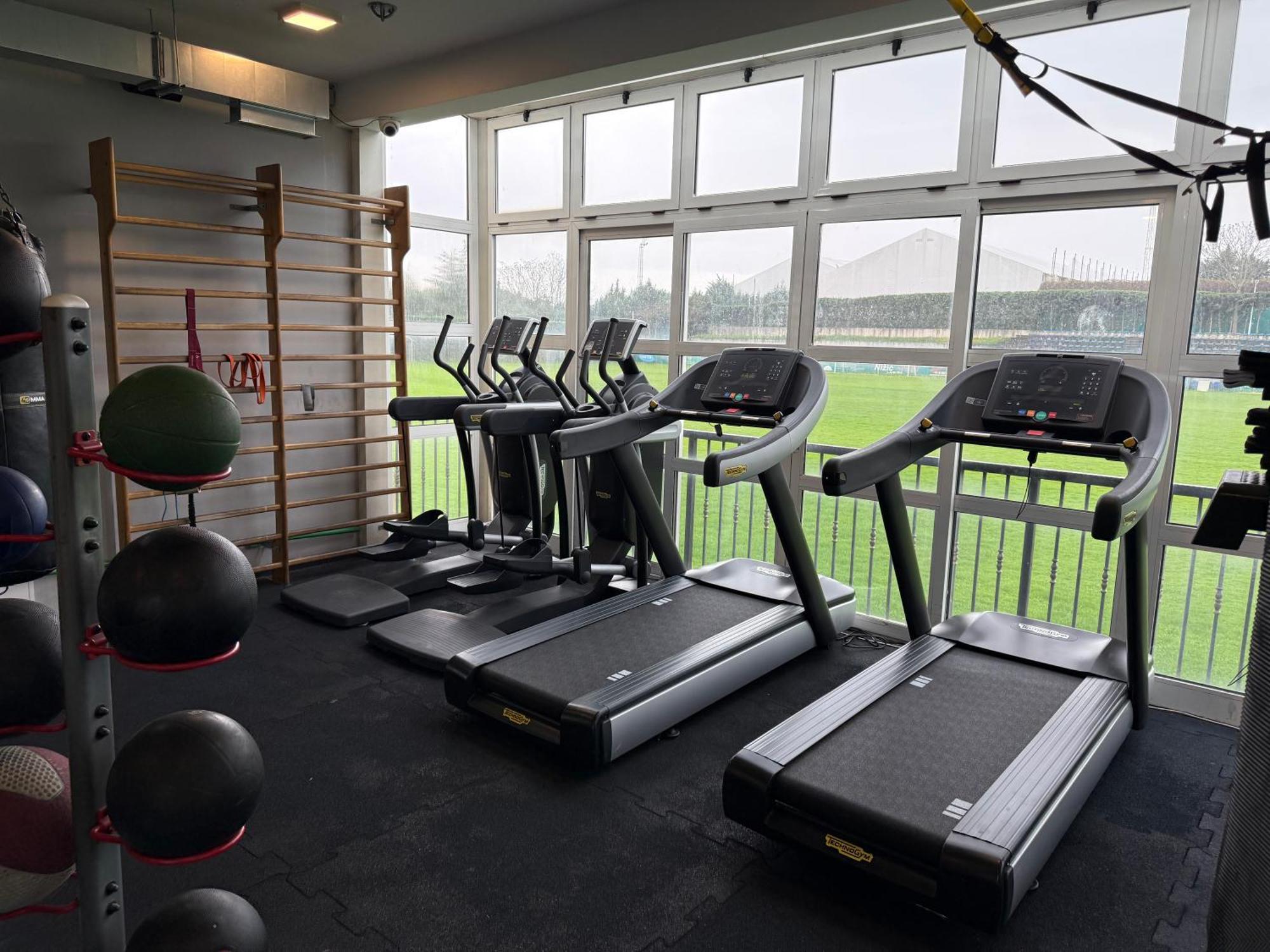 Bungalows Sport Centar Меджугорье Экстерьер фото